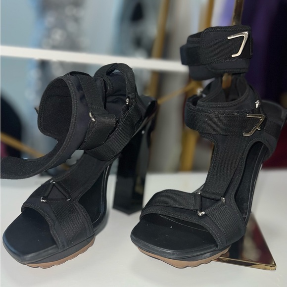 Versace Black Platforms - Picture 4 of 5